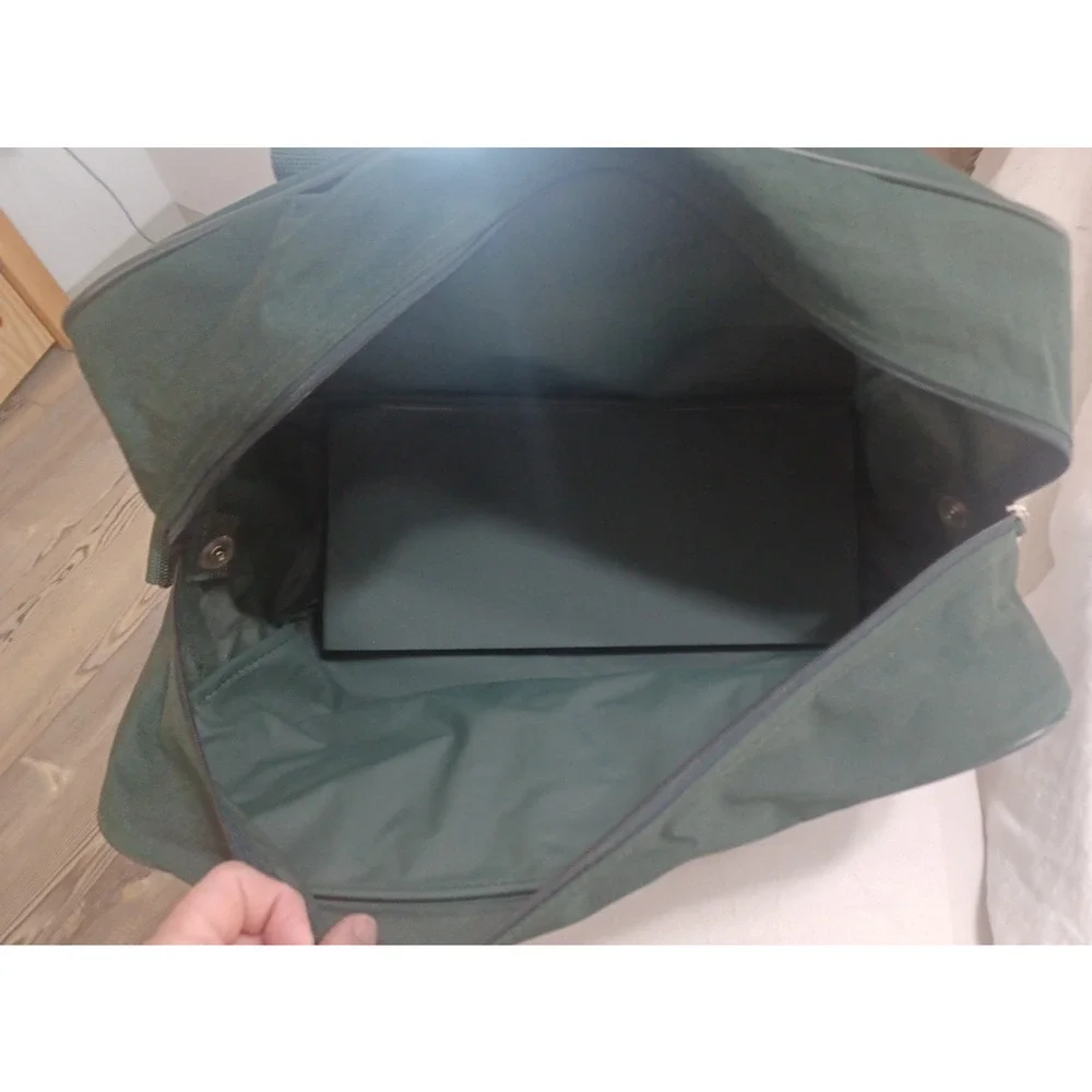 Lewis & Hyde Green Canvas Duffle Gym Tote Weekend Travel Bag 17x11x7 Strap